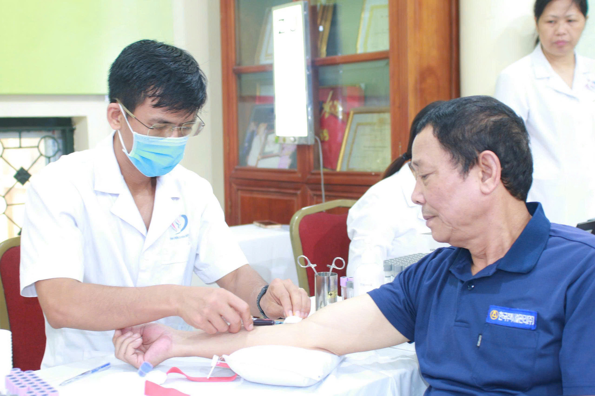Đối tượng nào được Bộ Y tế đề xuất BHYT chi trả khám sức khỏe định kỳ?- Ảnh 3.