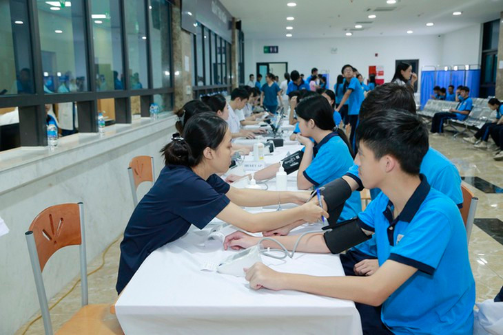 Đối tượng nào được Bộ Y tế đề xuất BHYT chi trả khám sức khỏe định kỳ?- Ảnh 1.