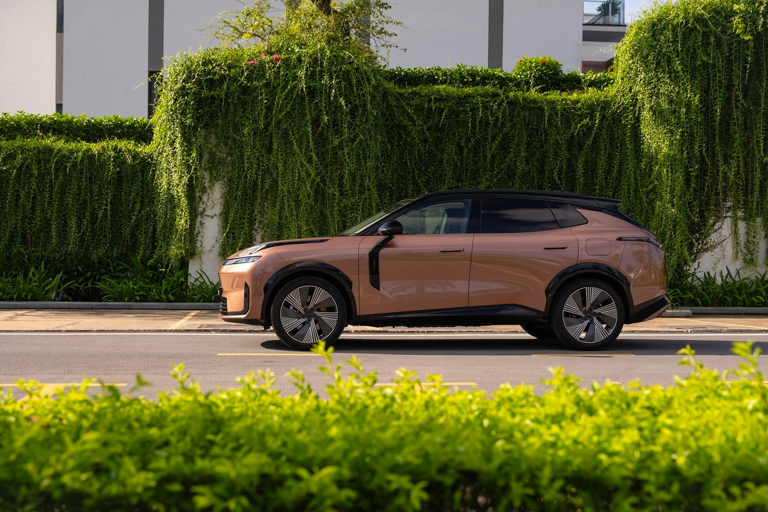 Volvo Cars sẽ phân phối độc quyền Lynk & Co tại châu Âu - 2
