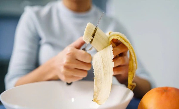 7 sai lầm về protein khiến người trung niên khó tăng cơ nhưng dễ tăng cân- Ảnh 1.