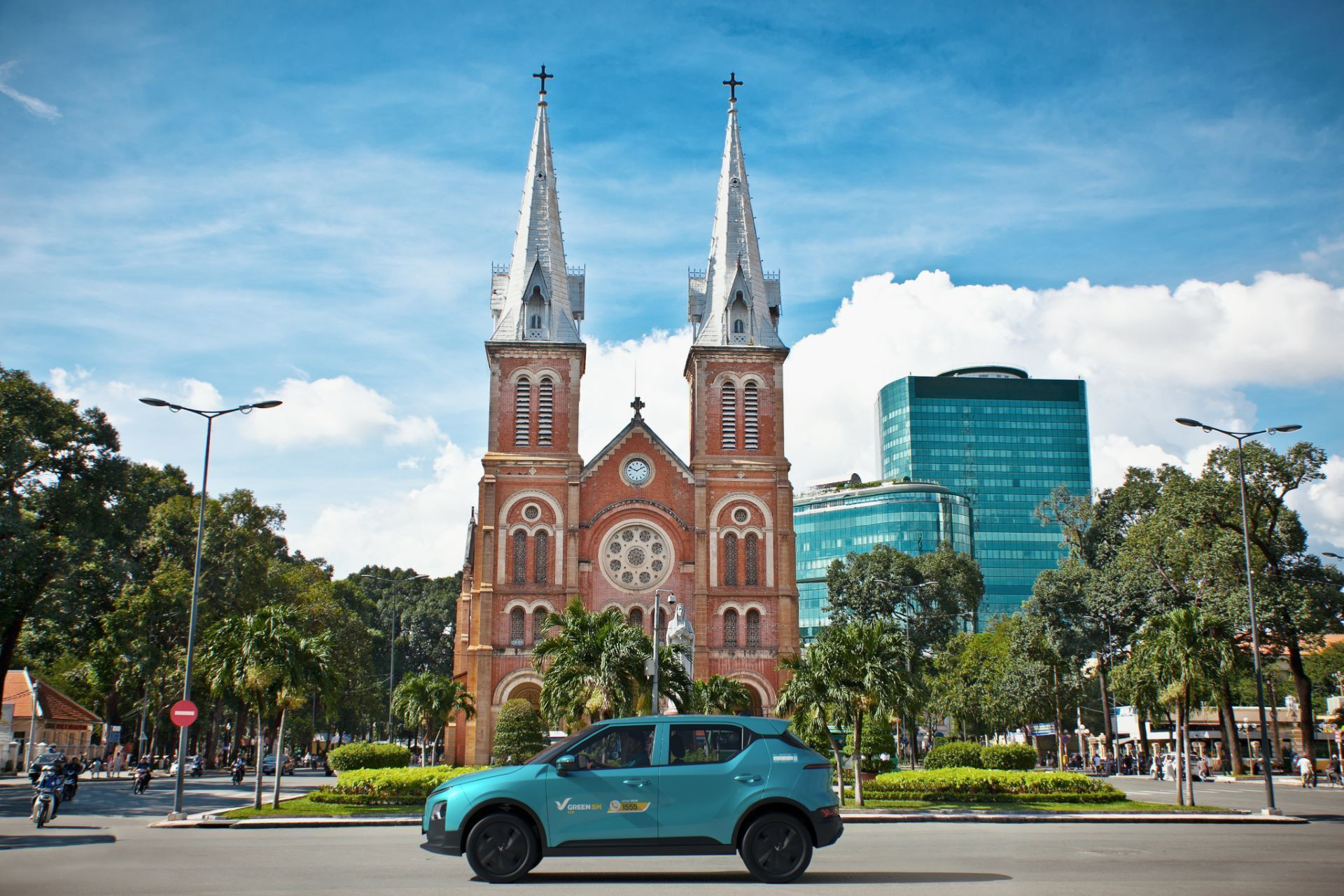 Cơ chế thu nhập, chi phí và điều kiện gia nhập là những yếu tố người mới cần cân nhắc khi lựa chọn hình thức làm nghề.