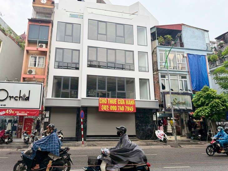 Vì sao mặt bằng ở khu ‘đất vàng’ rơi vào cảnh ‘ế’ khách thuê?- Ảnh 1.