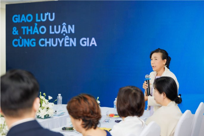 TTƯT.BS.CKII Đặng Thị Kim Huyên chỉ ra những nguyên nhân thực sự dẫn đến tình trạng dậy thì sớm ở trẻ.