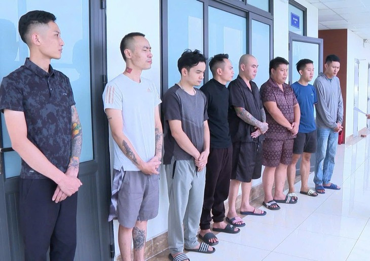 Bắt 8 người dàn dựng gần 800 video cờ bạc bịp- Ảnh 1.