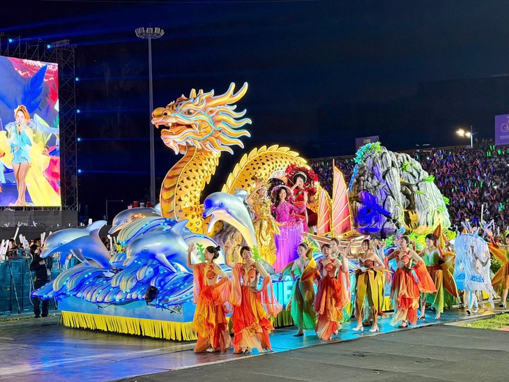 Quảng Ninh tung loạt ưu đãi khủng, hút khách du lịch cuối năm - Ảnh 6.