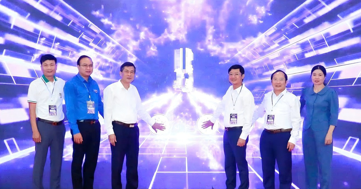 Câu lạc bộ 'Niềm tin số Nghệ An' đẩy lùi tin giả trên không gian mạng 