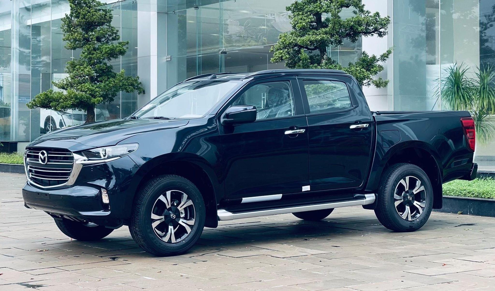 Mazda BT-50 từng được phân phối chính hãng tại Việt Nam.