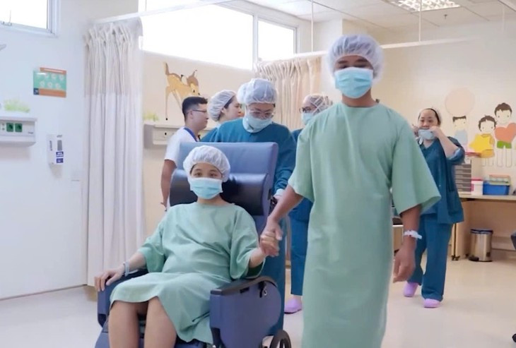 Nữ bác sĩ được cộng đồng tiếp sức và hành trình trở lại với nghề y- Ảnh 3.