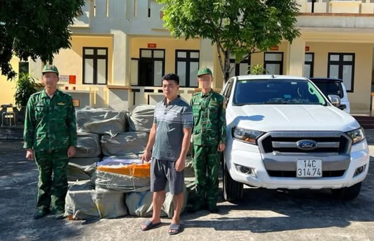 Lý A Tài chở 700 kg nầm lợn đông lạnh không rõ nguồn gốc đi tiêu thụ- Ảnh 1.