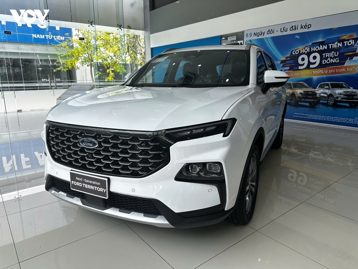 SUV cỡ C đua nhau giảm giá hàng trăm triệu đồng - 2
