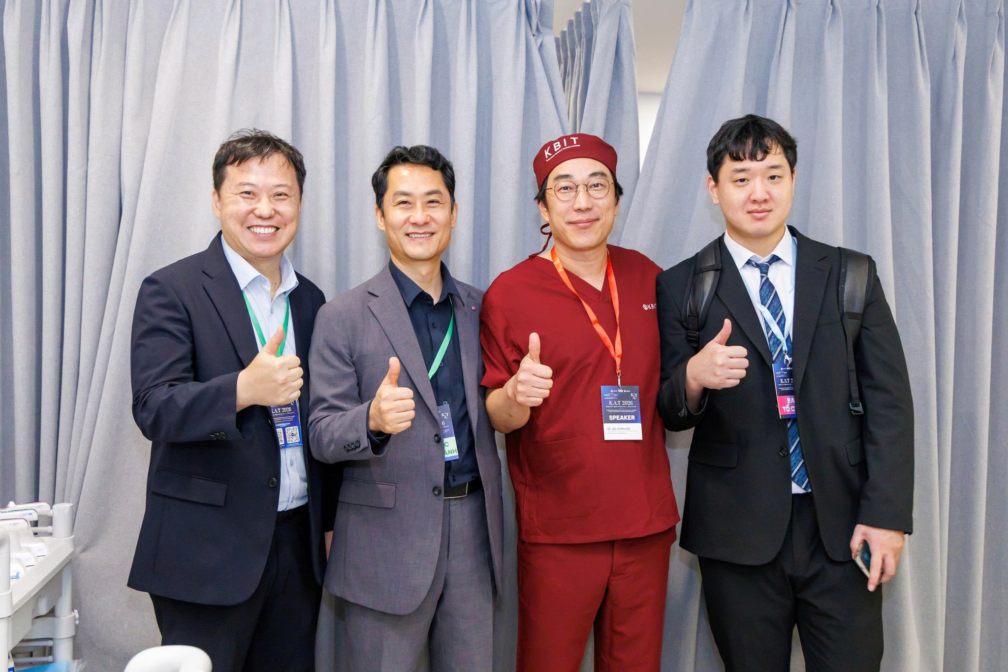 Chương trình quy tụ gần 300 bác sĩ và đại biểu tham dự.