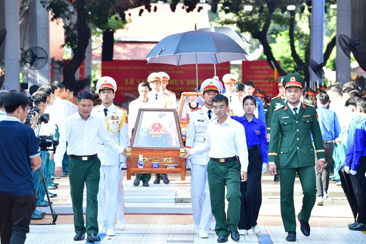 TPHCM truy điệu, an táng 731 hài cốt liệt sĩ vào sáng 14/10 - Ảnh 5.