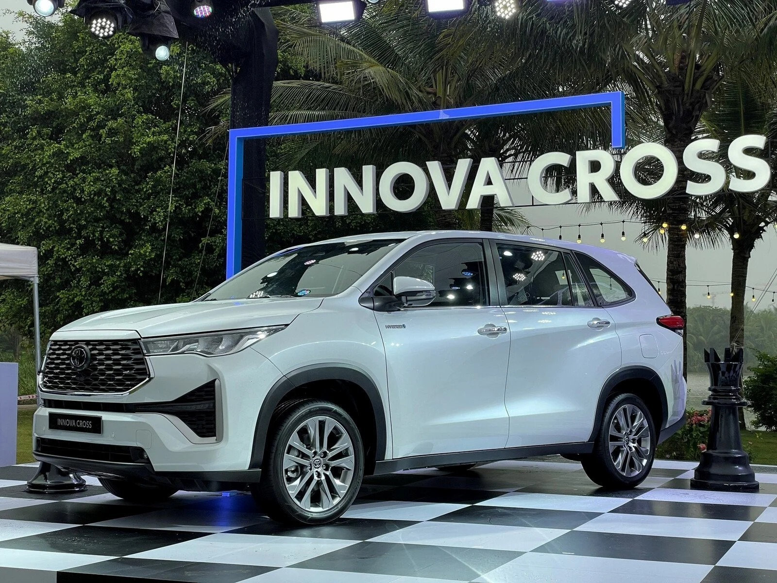 10 mẫu xe động cơ đốt trong bán chạy nhất thị trường 9 tháng đầu năm 2026 - 7