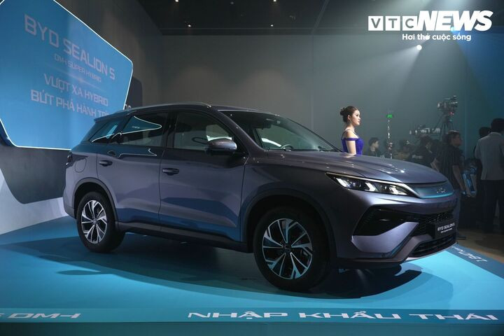 Đại diện BYD Việt Nam cho biết hãng đang dẫn đầu về doanh số xe PHEV tại Việt Nam. (Ảnh: Hùng Cường)