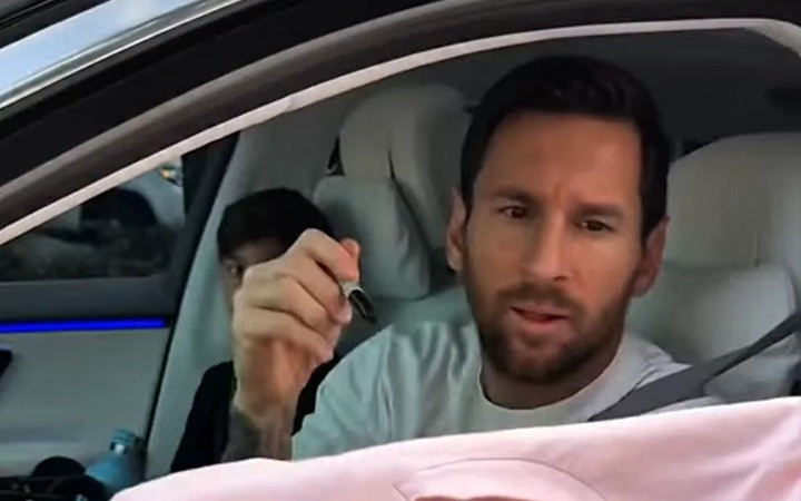 Siêu du thuyền trị giá trăm tỷ đồng của Lionel Messi - 2