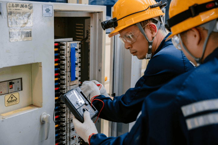 Anh Trần Duy Thành tiếp tục cống hiến cho công ty sau thời gian dự thi và đạt huy chương bạc tại Hội thi tay nghề Toyota châu Á - Thái Bình Dương 2026.