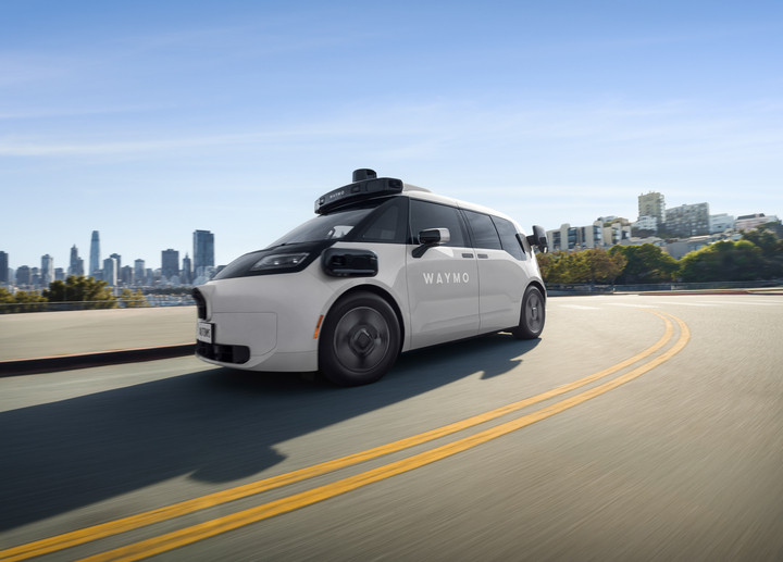 Sự bùng nổ của Waymo tại Mỹ hay Pony.ai tại Trung Quốc và châu Âu cho thấy tự hành cấp độ 4 là mô hình thương mại hóa khả thi nhất hiện nay. (Ảnh: Waymo)