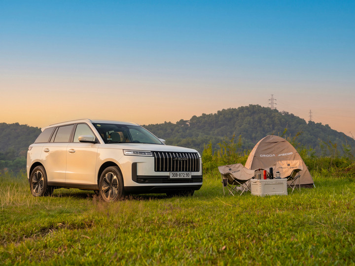 Jaecoo J5 SHS-H: SUV đô thị phong cách và tiện nghi cho phụ nữ hiện đại - 1