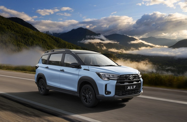 Suzuki XL7 facelift được bổ sung phiên bản giá rẻ có giá khởi điểm từ 570 triệu đồng.