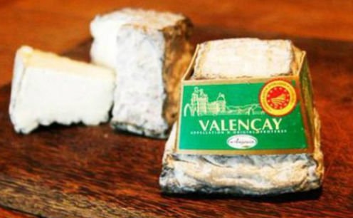 Bộ Công thương cảnh báo người tiêu dùng về phô mai sữa dê nhập khẩu nhiễm khuẩn