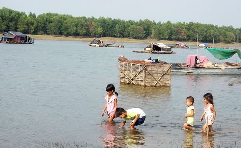 Liên tiếp vụ trẻ đuối nước thương tâm, làm sao để phòng tránh?