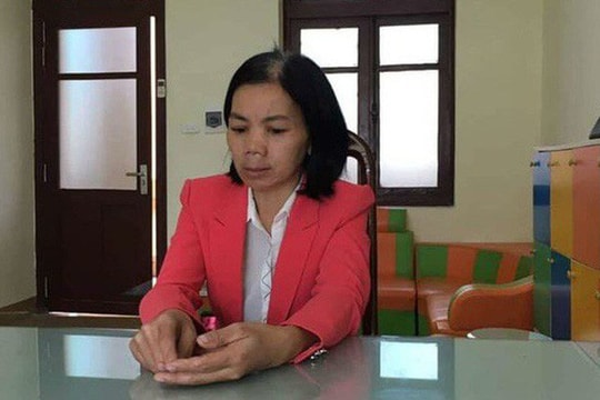 Tiến hành khám xét nhà của vợ chồng Bùi Văn Công trong vụ nữ sinh giao gà bị sát hại