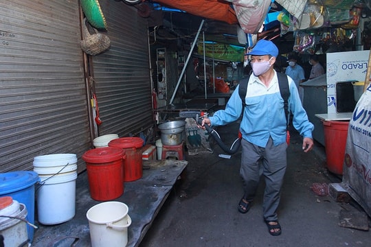 Hà Nội tăng cường phòng chống dịch bệnh sốt xuất huyết bùng phát