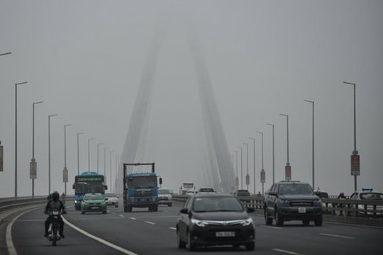 Chất lượng không khí ở Hà Nội đang chạm ngưỡng nguy hại