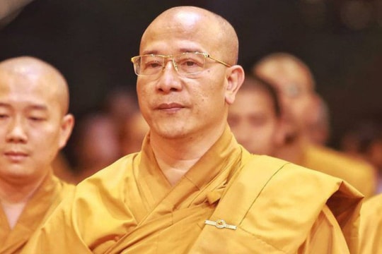 Xem xét cách chức trụ trì chùa Ba Vàng trong tháng 4