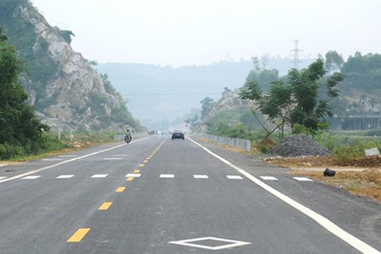 Bộ GTVT bác việc nhà đầu tư "dọa" đóng đường BOT Hòa Lạc - Hòa Bình