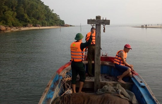 Tìm thấy thi thể nam thanh niên xả thân cứu 2 nữ sinh đuối nước