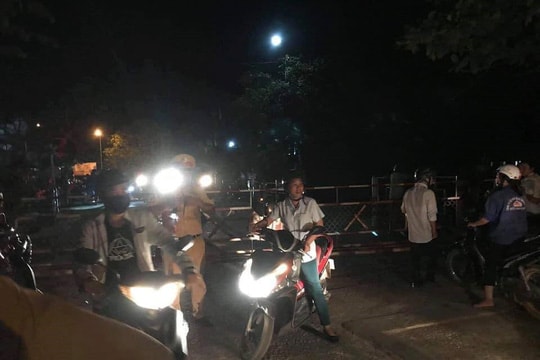 Đi học thêm về, một học sinh lớp 8 bị tàu đâm tử vong