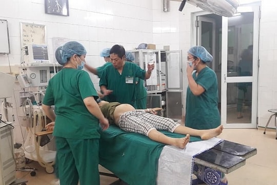 Cứu sống thai phụ mang thai 18 tuần bị vỡ tử cung