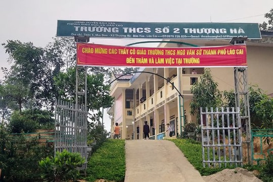 Tạm đình chỉ thầy giáo làm nữ sinh lớp 8 mang thai