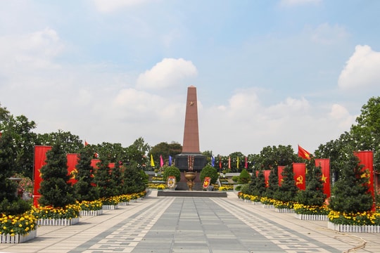 Ảnh: Cận cảnh nơi an nghỉ của nguyên Chủ tịch nước - Đại tướng Lê Đức Anh