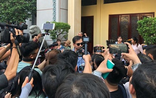 Livestream vô cảm, câu view: Lỗi do cả người xem?