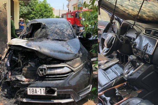 Hình ảnh ô tô đỗ giữa trời nắng 40 độ bỗng phát nổ gây chú ý mạng xã hội