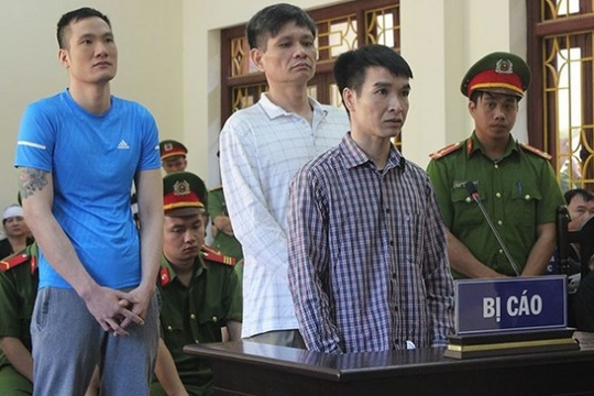 Xét xử vụ thuê người dùng súng K54 bắn một giám đốc ở Hà Nam tử vong