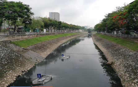Chi cục Bảo vệ môi trường Hà Nội đánh giá hiệu quả việc đặt máy xử lý nước sông Tô Lịch