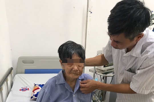 Phẫu thuật thành công cho cụ bà 92 tuổi bị ung thư vú