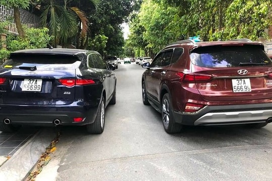 Hai chiếc xe sang chung biển số đẹp gây xôn xao