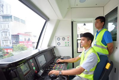 Ảnh: Ghé thăm phòng điều hành tàu Cát Linh - Hà Đông