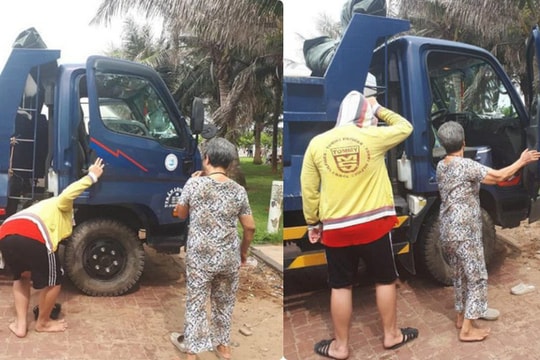 Xúc động câu chuyện người đàn ông đánh xe ben chở mẹ và con trai đi biển