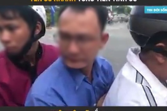 Gã sở khanh được cho là tống tiền người tình bị nhóm hiệp sĩ đường phố bắt giữ