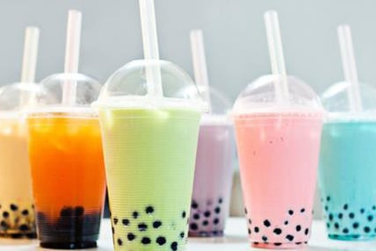 Uống trà sữa thay cơm, nam thanh niên 20 tuổi nguy kịch vì bị tắc ruột