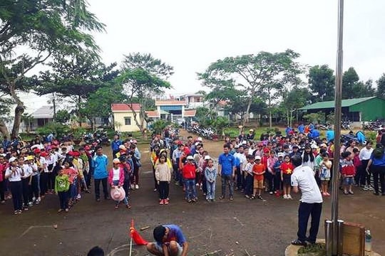 30 học sinh nhập viện nghi ngộ độc thực phẩm