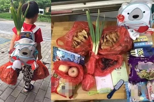 Hình ảnh các cháu đeo hành và đủ thứ lỉnh kỉnh đi khai giảng gây sốt MXH