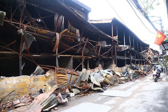 Bộ Y tế khuyến cáo về sức khỏe của người dân sau vụ cháy ở Công ty Rạng Đông