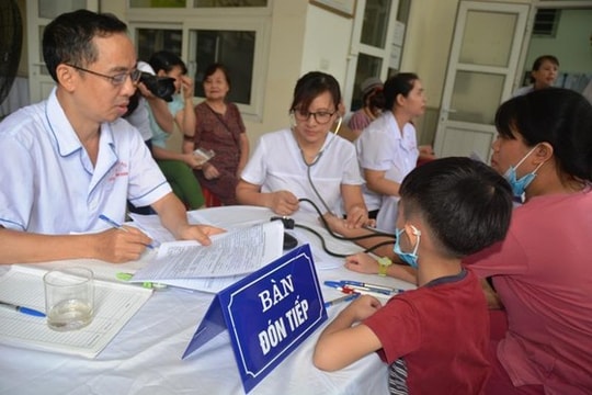 Vụ cháy ở Công ty Rạng Đông: 52 người chuyển tới bệnh viện tuyến trên điều trị