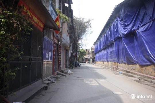 Ảnh: Người bán nhà, kẻ đi ở tạm, hàng quán đóng cửa sau vụ cháy ở Công ty Rạng Đông